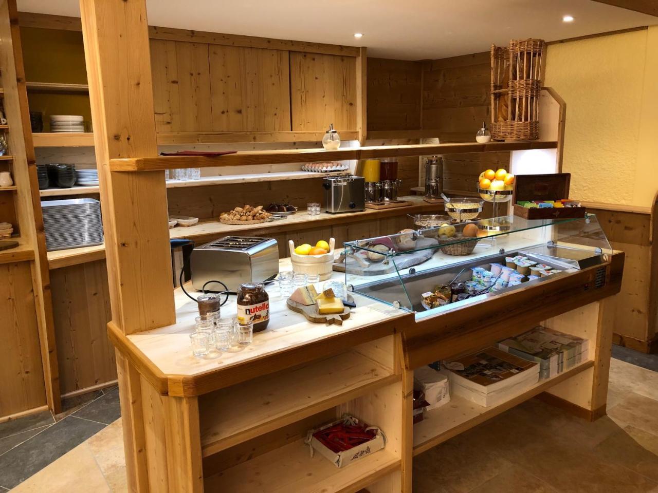 Le Relais Nordique Hotel Giron Luaran gambar